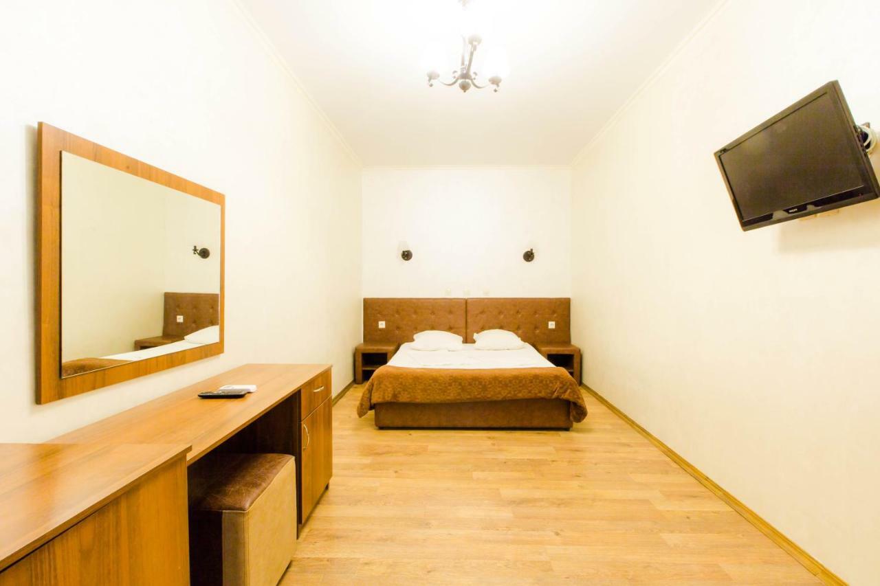 Pitsunda Hotel Eksteriør billede