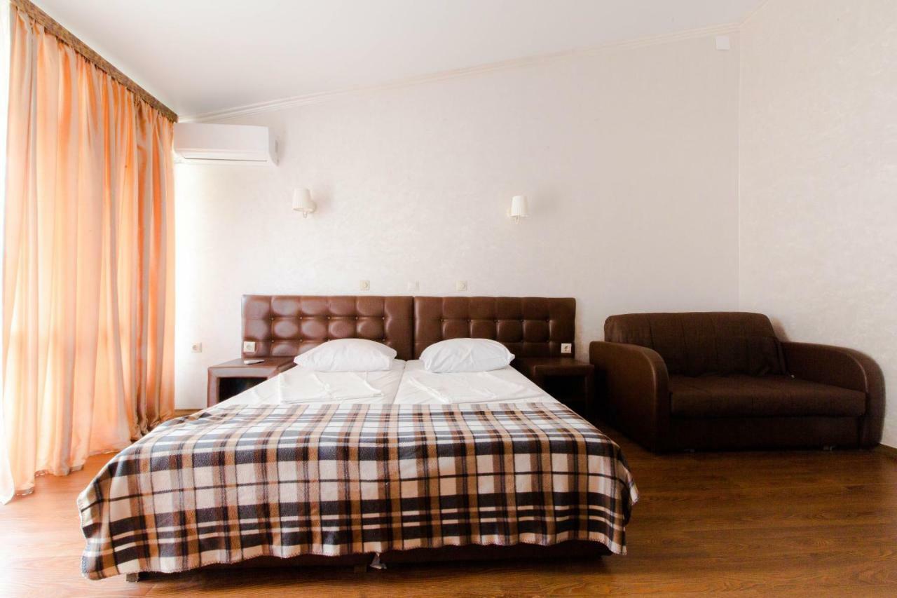 Pitsunda Hotel Eksteriør billede