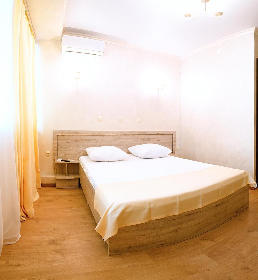 Pitsunda Hotel Eksteriør billede